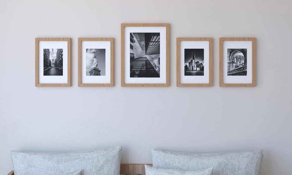 소형 액자 거실 인테리어